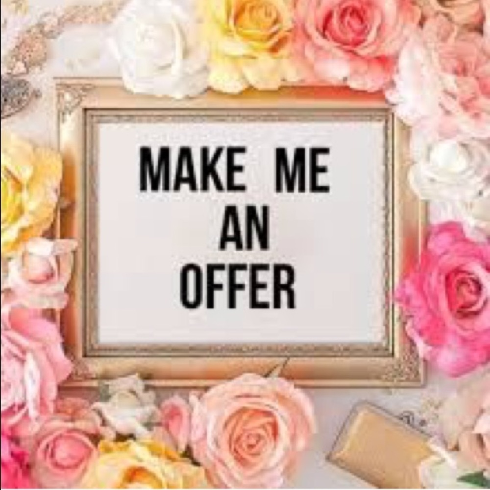 🎀Closet clear out! 🎀